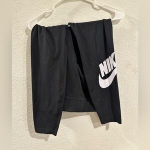 Nike women’s Black Leggings size large